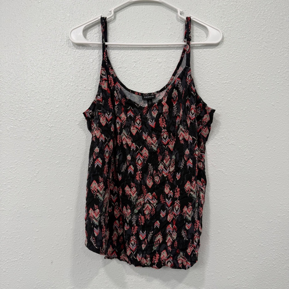 Torrid Women 2 Black Geometric Chevron Print Cami Tank Top Scoop‎ Neck Rayon